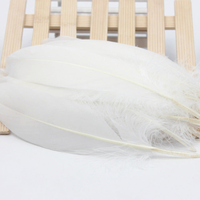 50pcs Chicken Feather Goose Feather Halloween Christmas wedding costumes Dreamcatcher DIY Decorative materials Feather 6-7.5inch